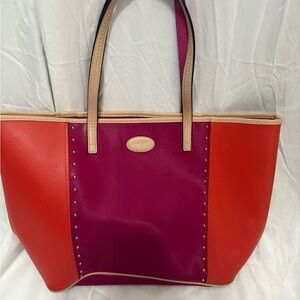 Awesome Coach tote bag. Lightly used.